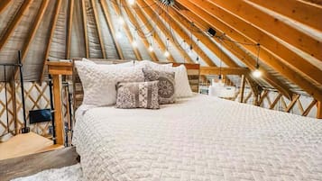 1 bedroom, WiFi (free), bed sheets