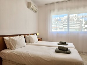 1 bedroom, iron/ironing board, free WiFi, bed sheets - SR Torrequebrada 1 BDR with sea view (Benalmadena Costa)