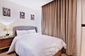1 bedroom, desk, iron/ironing board, free WiFi
