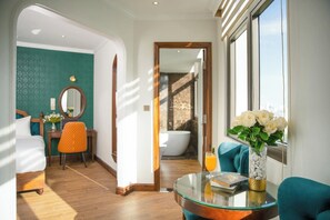 Deluxe Room, City View - Elite Riverlight Hotel by Elite24 (Da Nang)