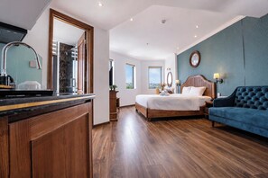 Premium Double Room, River View | Minibar, desk, laptop workspace, blackout curtains - Elite Riverlight Hotel by Elite24 (Da Nang)