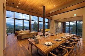 Luxury Chalet, Balcony, Mountain View | Living area - Zaion (Kutchan)
