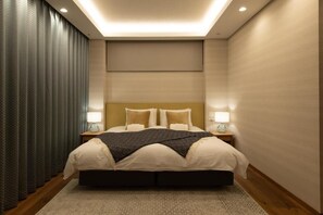 Luxury Chalet, Balcony, Mountain View | Blackout curtains, iron/ironing board, free WiFi - Zaion (Kutchan)