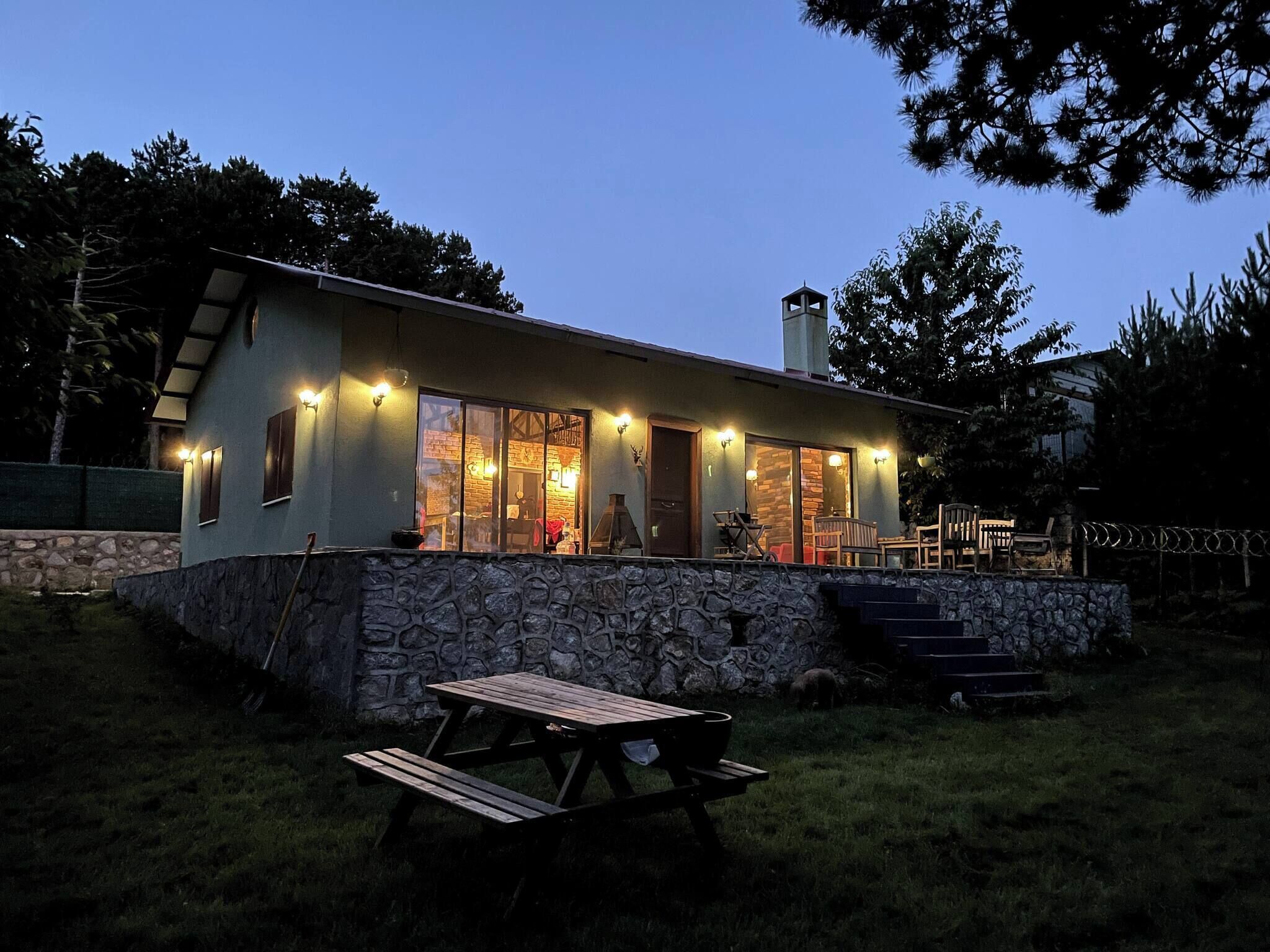 Chalet, 3 Bedrooms, Balcony | Outdoor dining