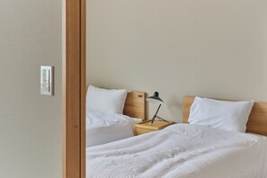 遮光窗帘、熨斗/熨衣板、免费 WiFi、床单