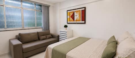 2 bedrooms, bed sheets
