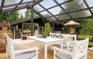 Outdoor dining - Lovely home in Oksbøl with WiFi (Oksbøl)