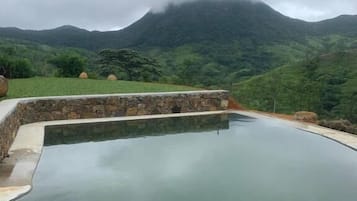 Cottage dành cho gia đình, quang cảnh núi | Hồ bơi