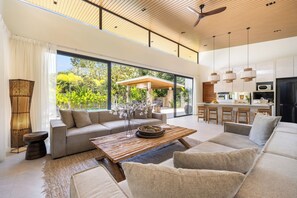 Living area - Villa Nuvana 3BR Private Pool in Mae Nam (Koh Samui)