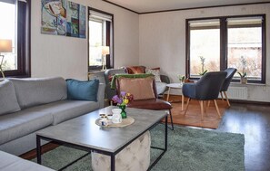 TV - 3 bedroom cozy home in Degeberga (Degeberga)