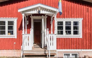 Exterior detail - Lovely home in Tingsryd with WiFi (Tingsryd)