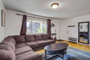 TV, studio