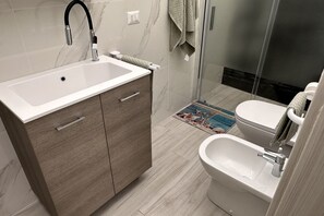 Shower, hair dryer - SoleMare House - SoleMare House 2 (Porto Cesareo)