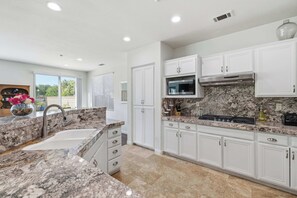 Fridge, microwave, stovetop