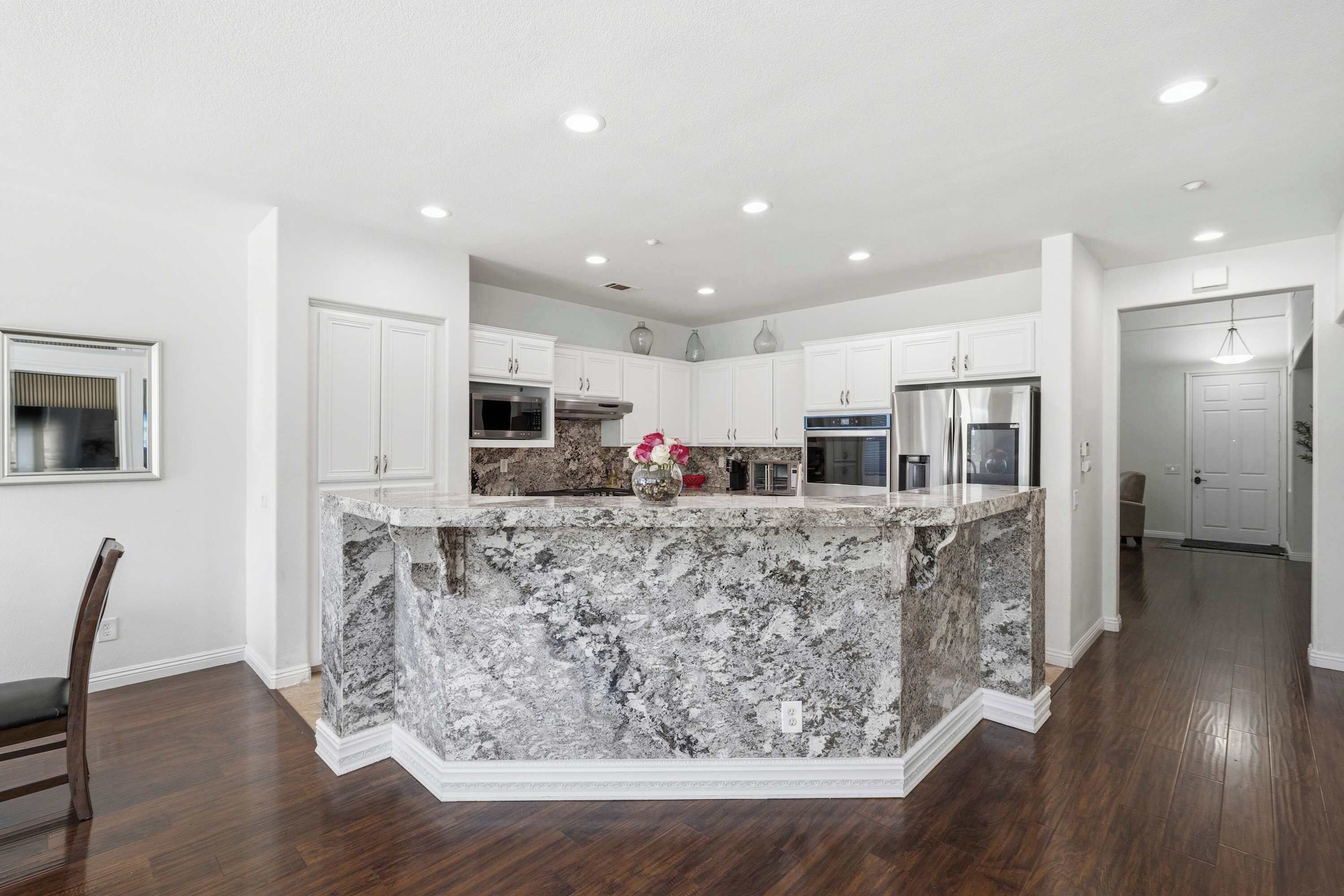 Fridge, microwave, stovetop
