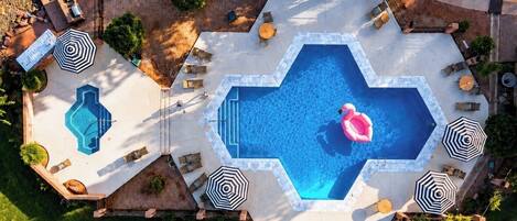 Outdoor pool, a heated pool