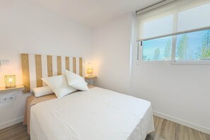 Iron/ironing board, free WiFi, bed sheets - 06 Viridis - Golf Terrace - Oliva Nova (Oliva)