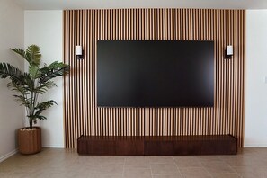 Interior - Modern luxury home / 100” tv / 3 queen beds / clean, quiet, & comfortable (Killeen)