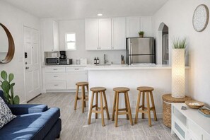 Interior - New! Modern 1BR w Parking Steps to Bay & Boardwalk (San Diego)