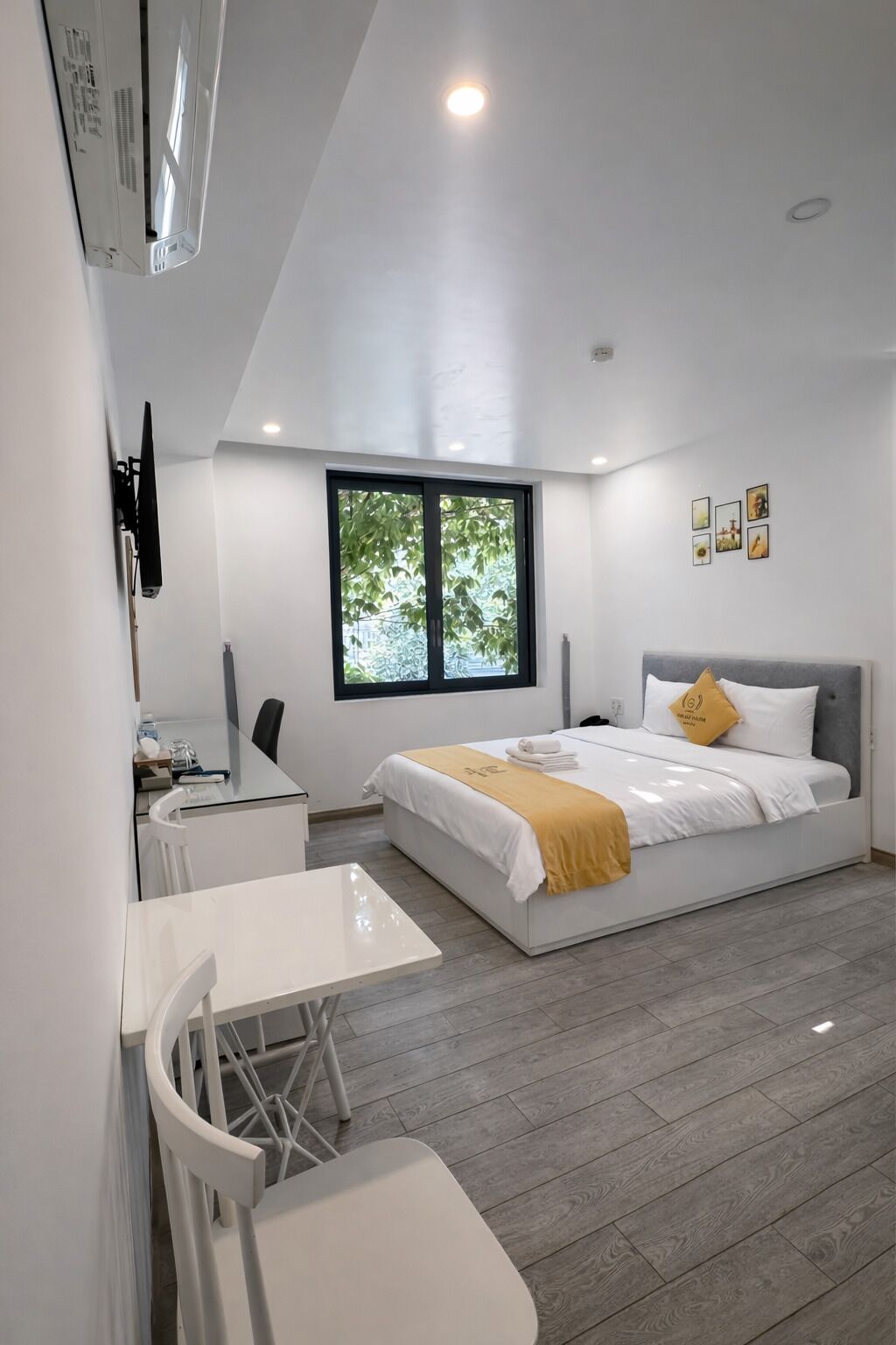 Deluxe Double Room, City View