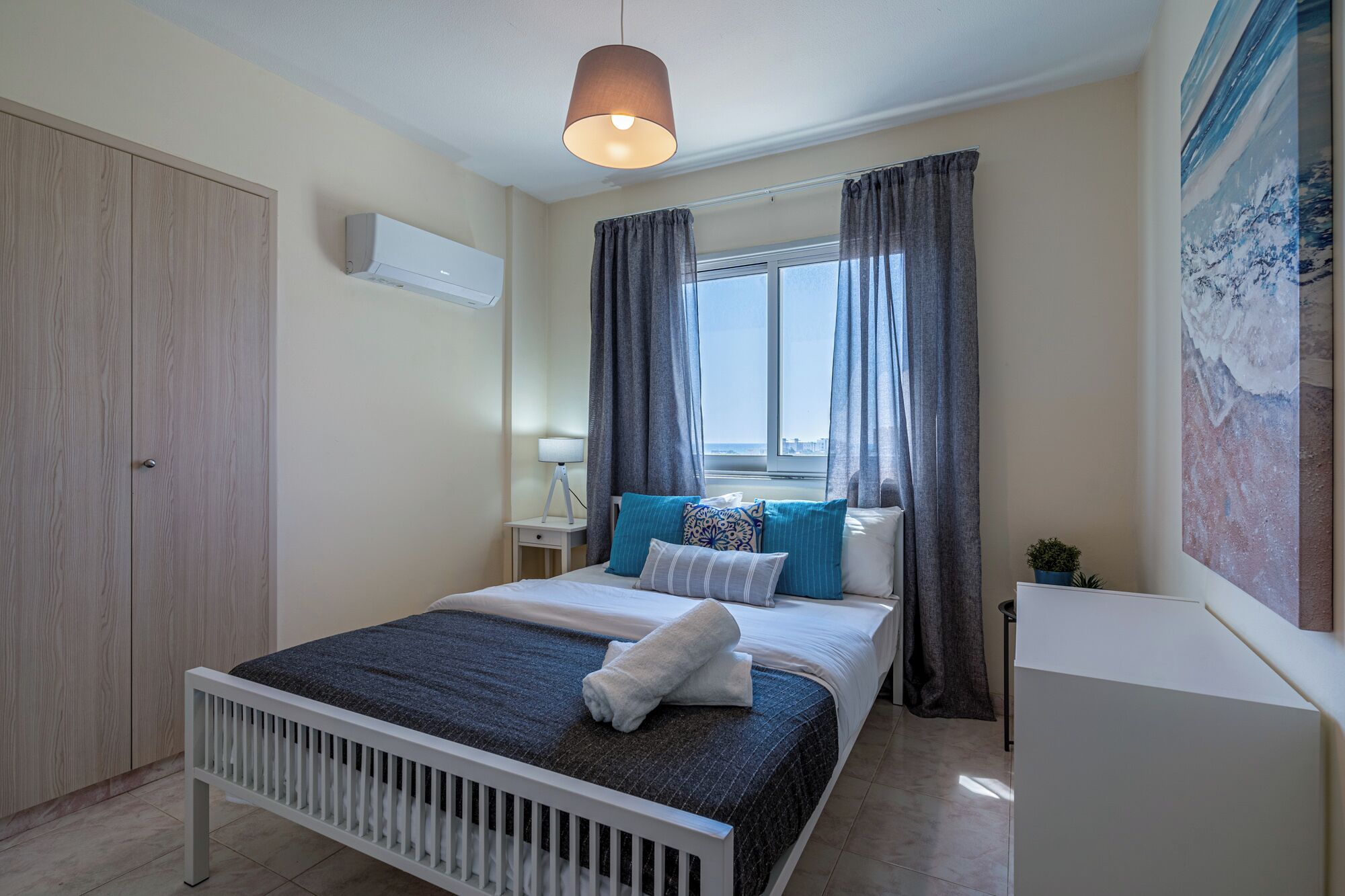 Apartment, 2 Bedrooms, Kitchen, City View | Egyptian cotton sheets, premium bedding, individually decorated