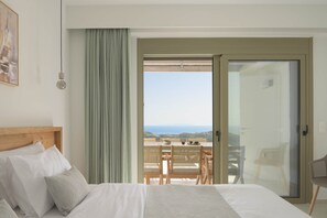 3 bedrooms, free WiFi, bed sheets - Aitherion – Villa with Pool & Upper Suite, Plakias (Τοπική Κοινότητα Ασωμάτου)