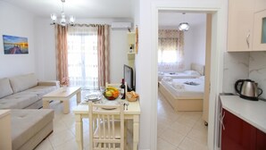 Ảnh chưa phân loại, 3 trong số 25 ảnh, nút