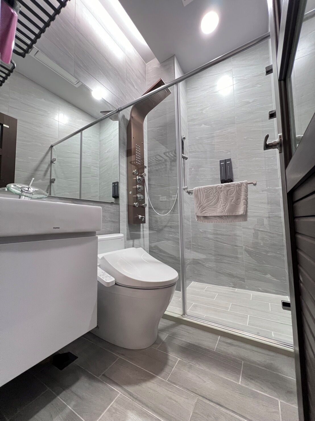 Comfort Double Room, Balcony | Bathroom