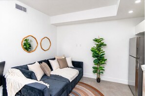 Living area - Prime 1BR Miami Retreat Near Brickell & Marlins Park (Miami)