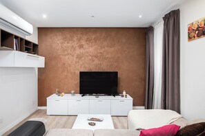 Living area - Luxury Msida Circle Suites (Msida)