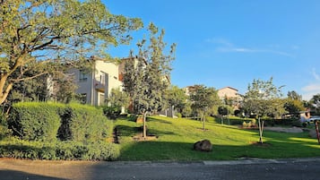 Apartment, 2 Bedrooms, Private Pool | Exterior