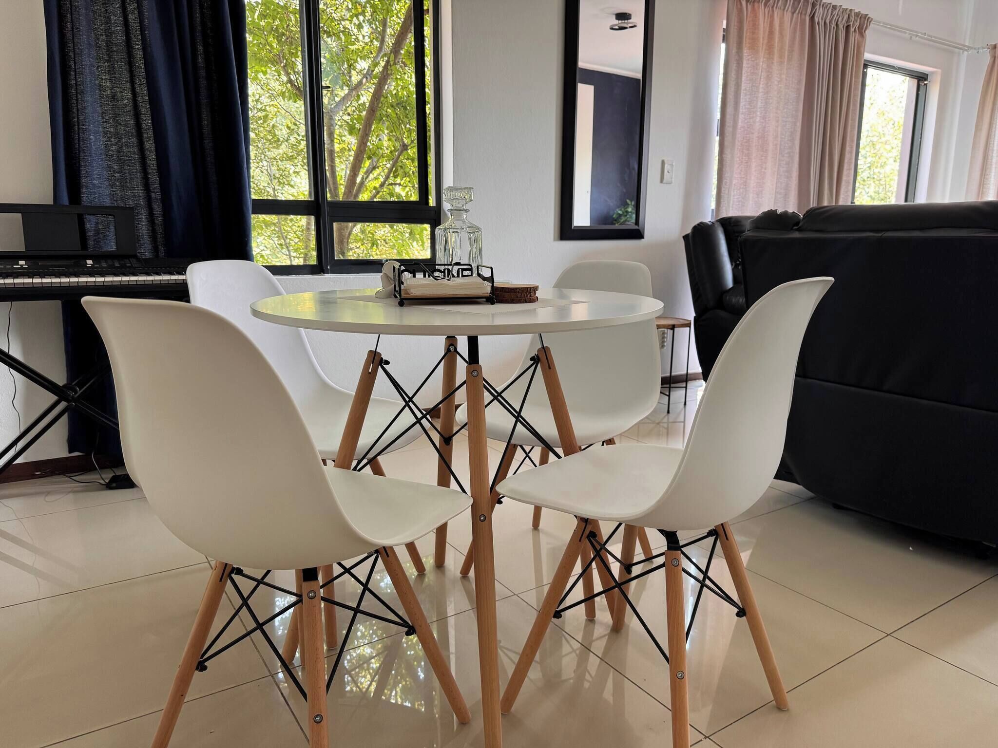 Apartment, 2 Bedrooms, Private Pool | Interior