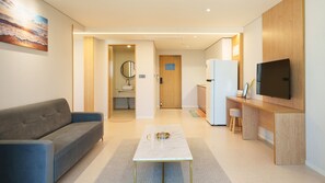 Basic Room, 1 Bedroom (Room 301) | 1 bedroom, free WiFi - Yeongheungdo Geurigo Pension (Incheon)