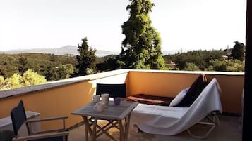 Condo, 1 Bedroom, Smoking, Balcony | Balcony