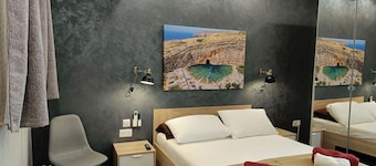 Cosy Albert's Seaside Suites - Sliema