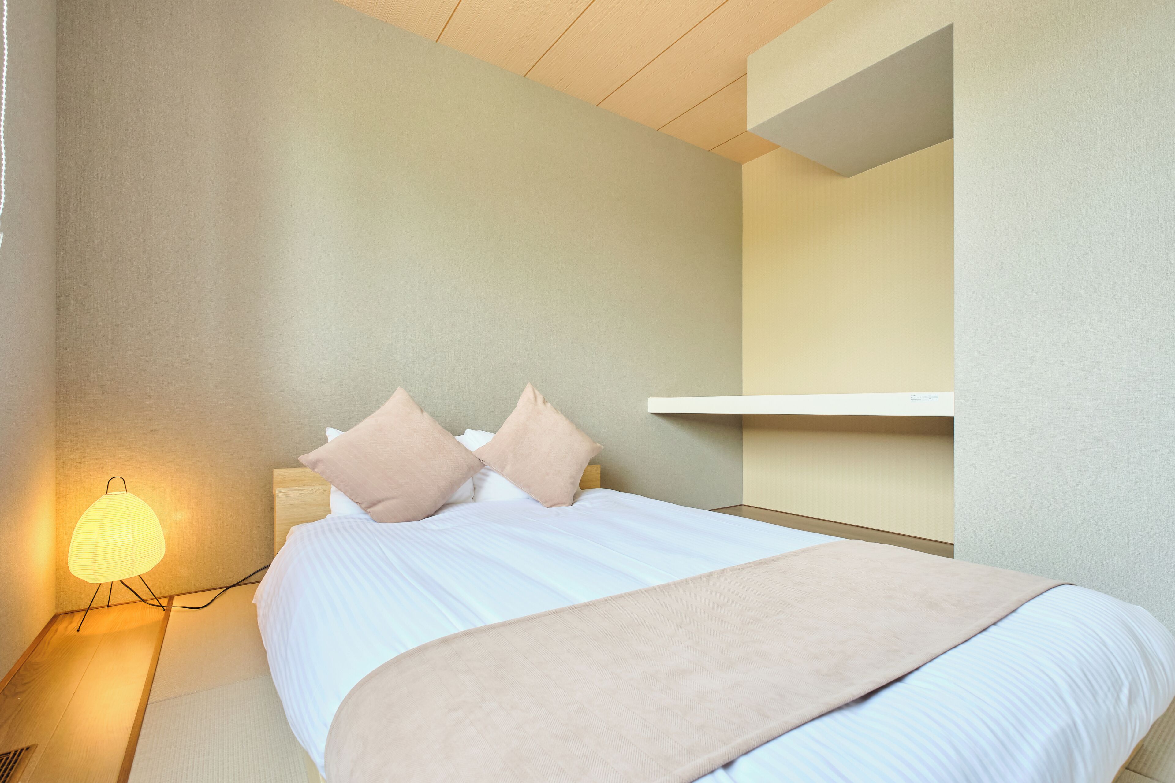 Family Villa, Mountain View | Down comforters, free WiFi, bed sheets