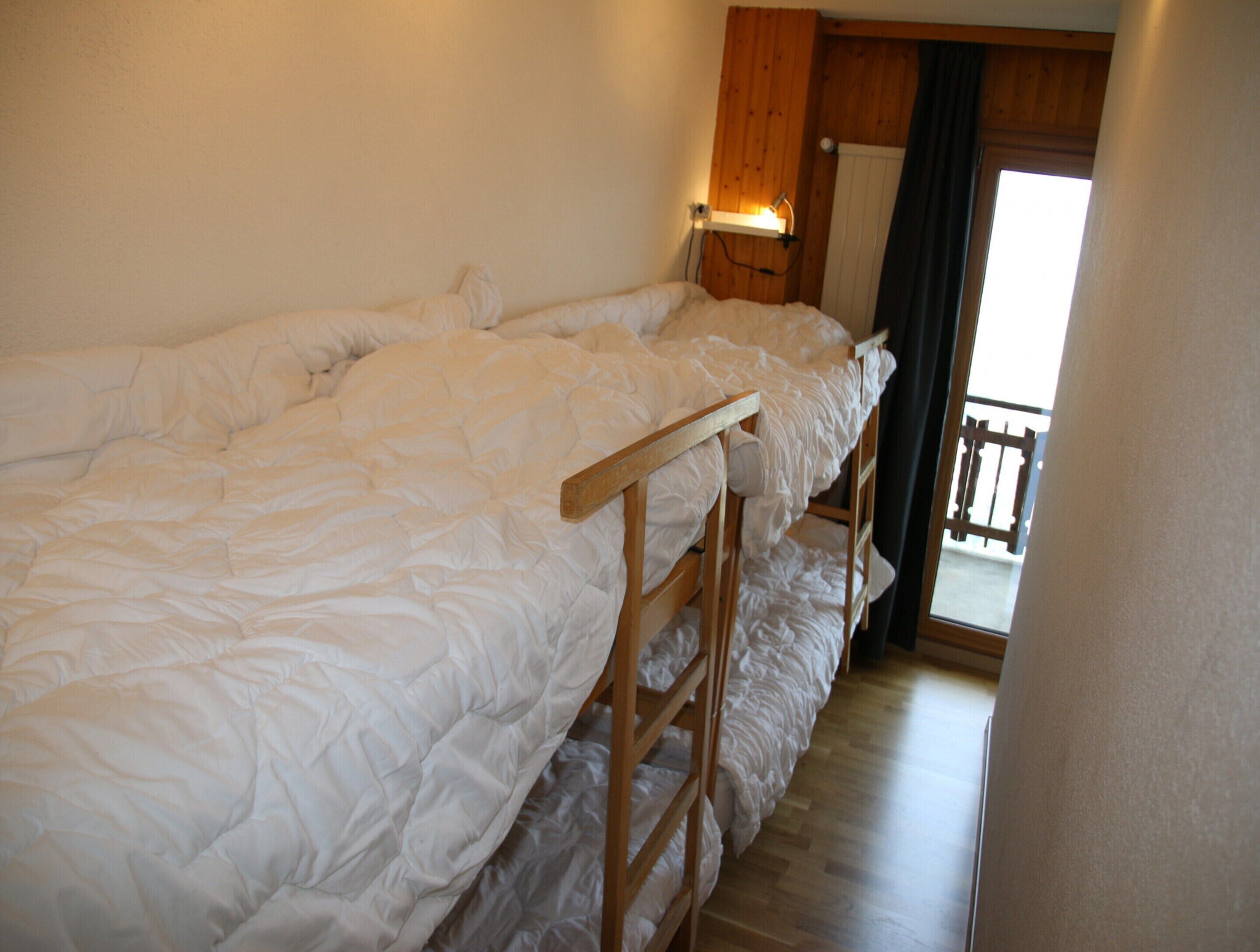 Comfort appartement, 4 slaapkamers | 12 slaapkamers, individueel gemeubileerd, beddengoed