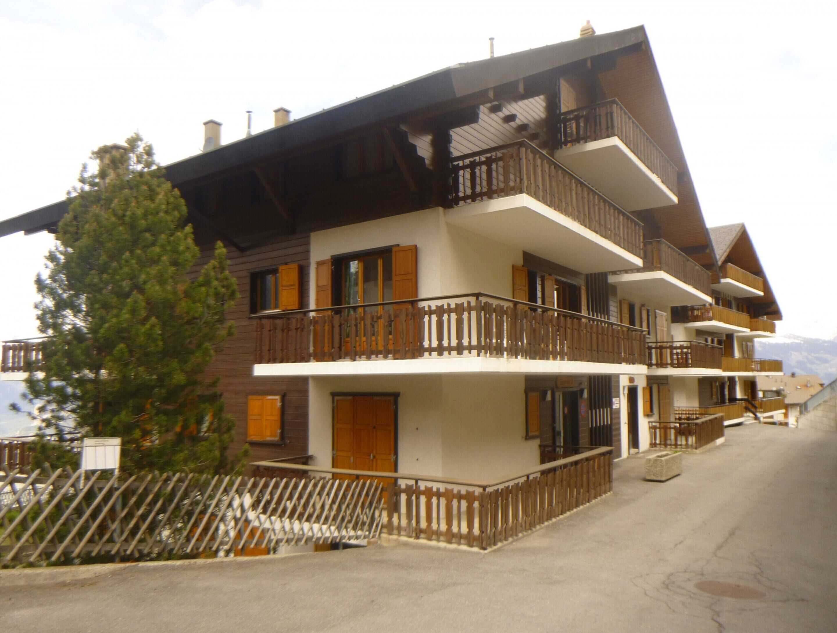Comfort Apartment, 4 Bedrooms | Exterior
