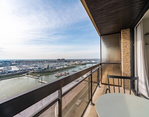 Classic Apartment, 2 Bedrooms | Balcony - Penthouse in Blankenberge Near the Beach (Blankenberge)
