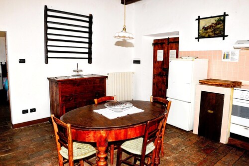 Farmhouse in Modigliana With Scenic Views