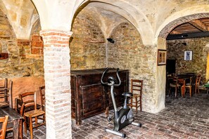 Interior - Farmhouse in Modigliana With Scenic Views (Modigliana)