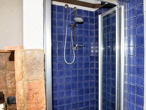 Deluxe House, 2 Bedrooms | Bathroom - Farmhouse in Modigliana With Scenic Views (Modigliana)