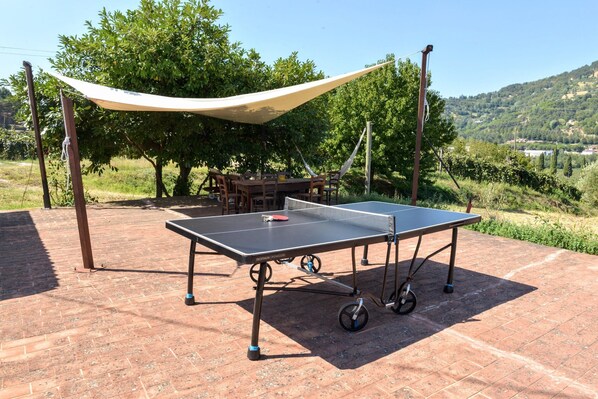 Comfort House, 1 Bedroom | Outdoor dining - Farmhouse in Modigliana With Scenic Views (Modigliana)