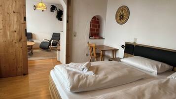 Appartement Confort, 3 chambres, patio, vue montagne