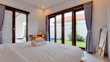 Villa, vista piscina