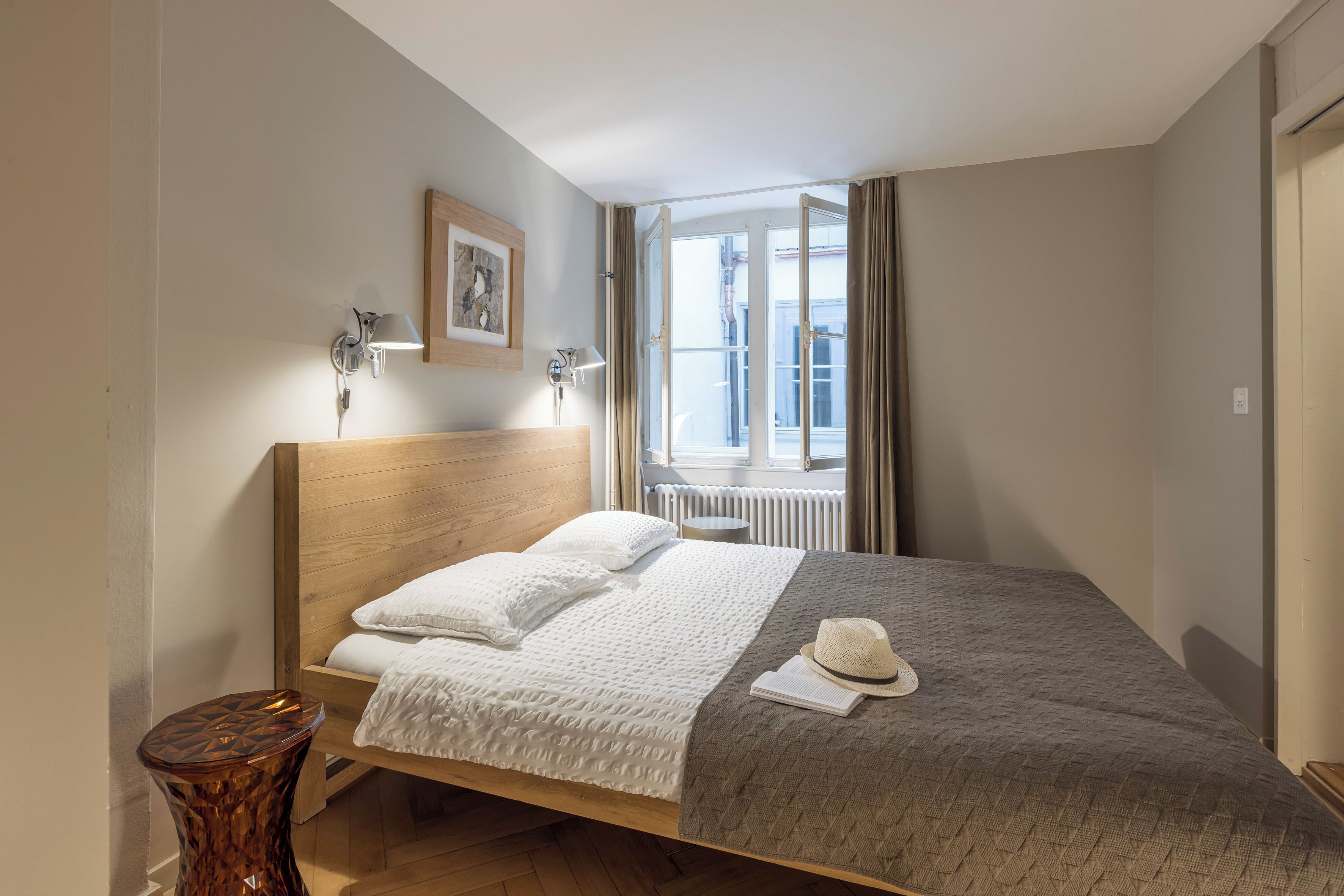 1 chambre, fer et planche à repasser, Wi-Fi, draps fournis