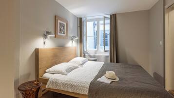 1 chambre, fer et planche Ă repasser, Wi-Fi, draps fournis