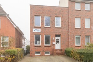 Exterior - Vrbo Property (Duhnen)