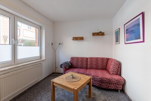 Living area - Vrbo Property (Duhnen)