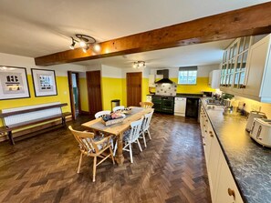 Dining - The Old School Glasfryn | Dog Friendly | Betws y Coed 15 min | Ideal for Snowdon (Glasfryn)